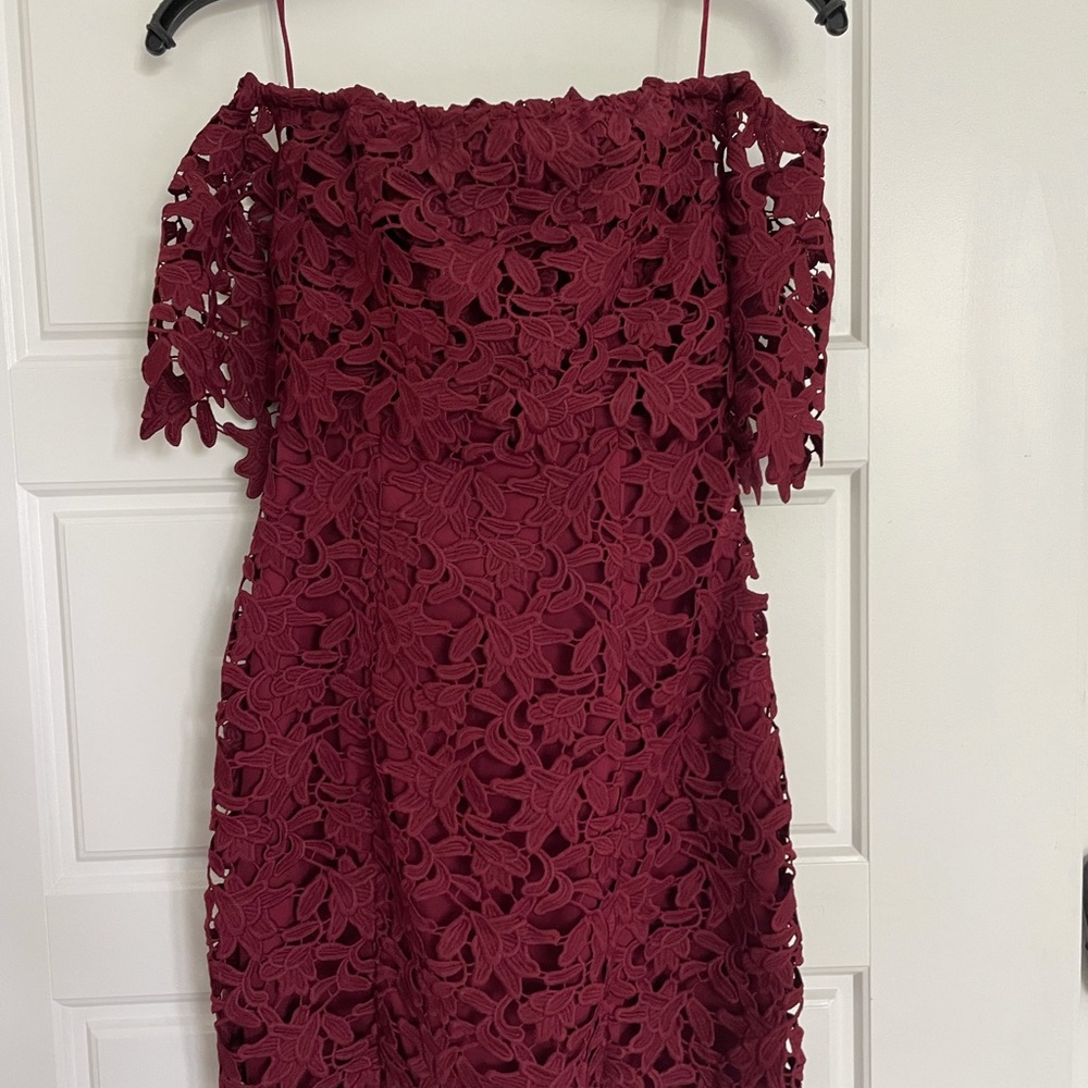 GUESS - Burgundy short Dress